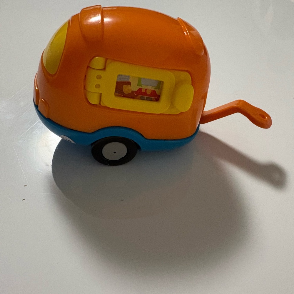 Vtech Orange camper
